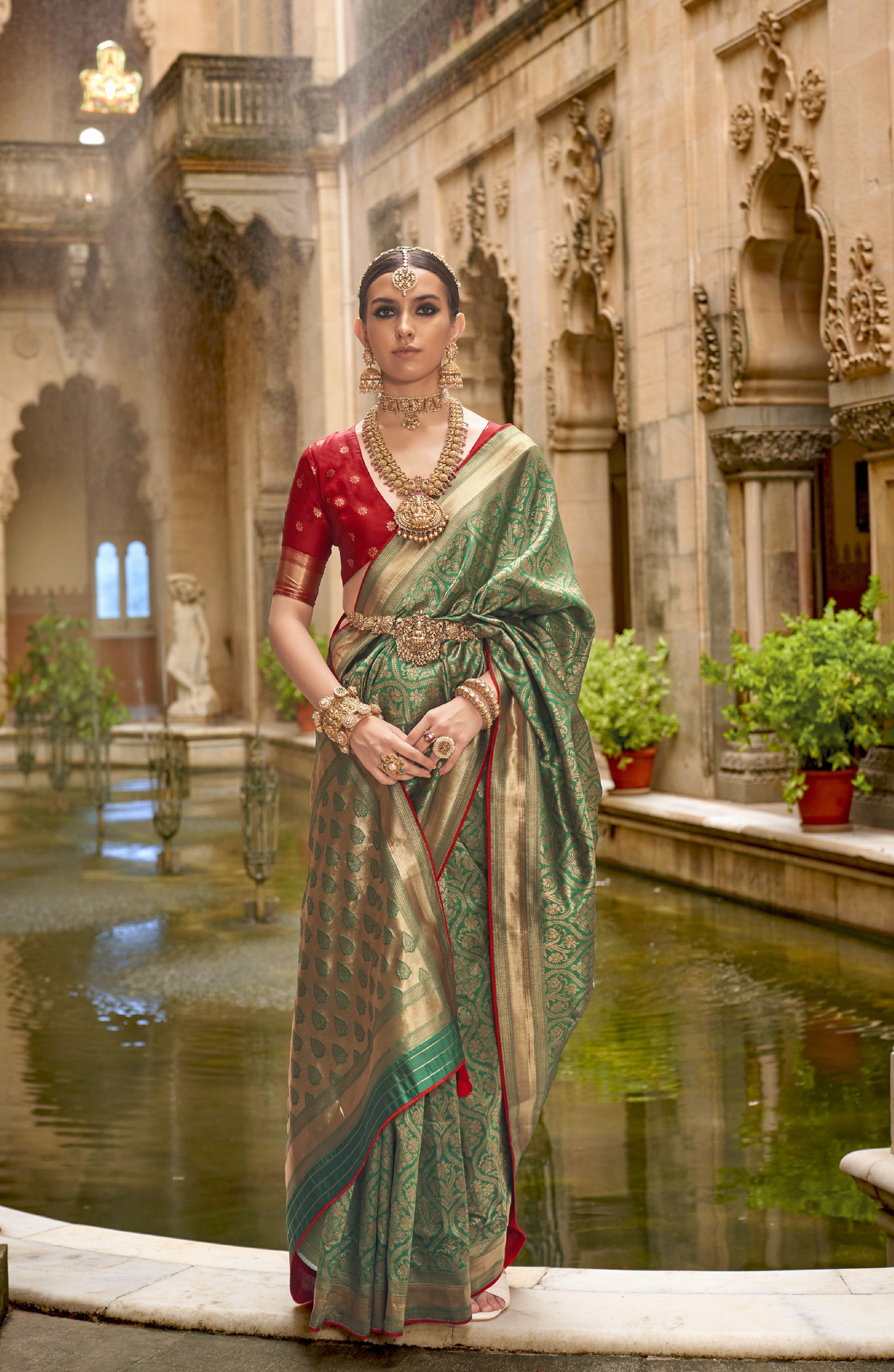 Indian Festive Wear Banarasi Silk Saree With Blouse