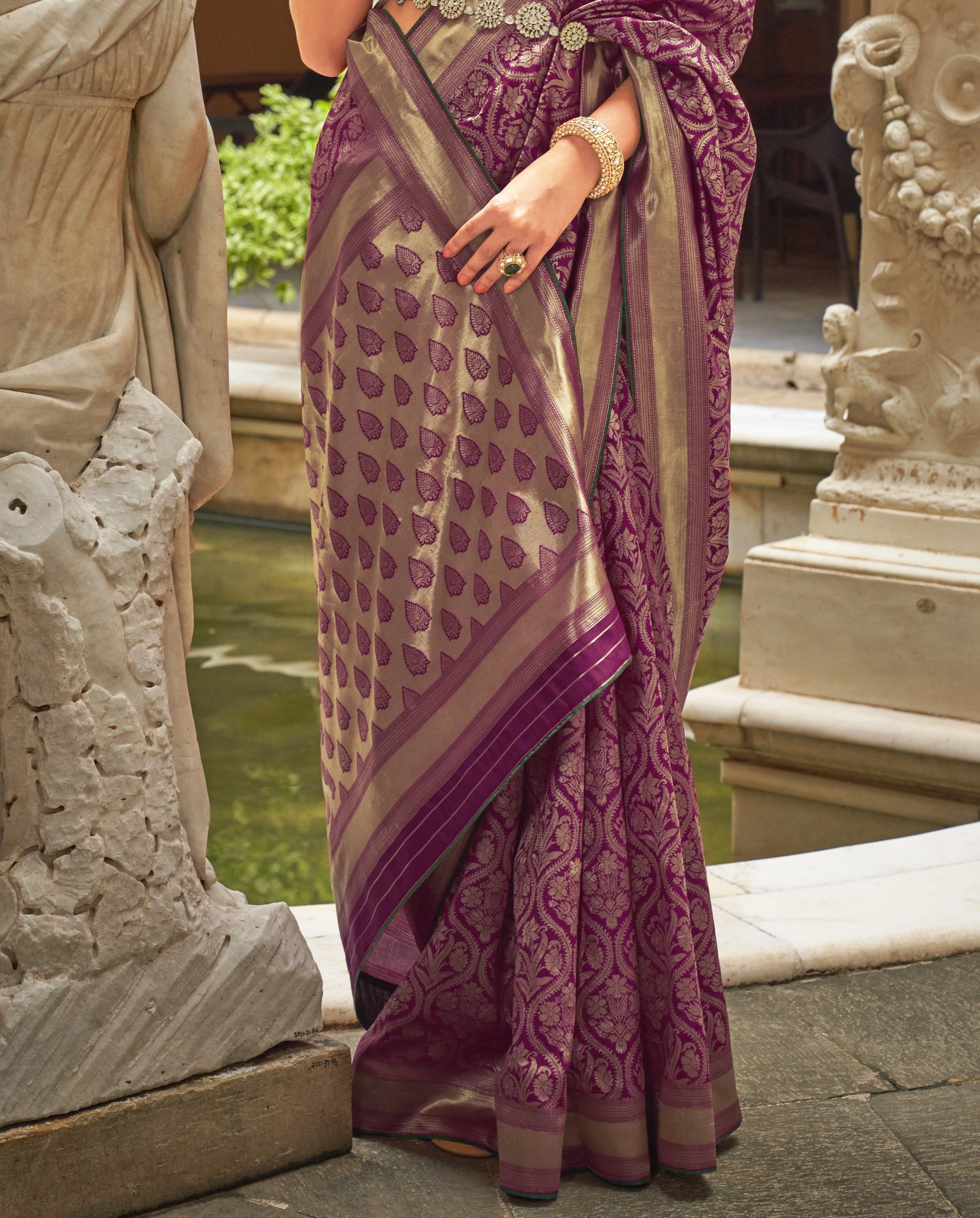 Indian Banarasi Silk Saree With V Neck Silk Blouse